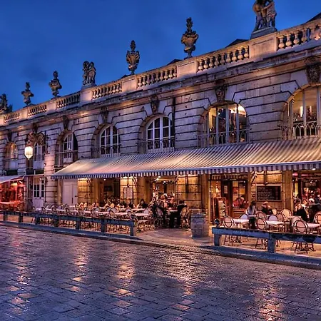 L'eden, Maison Atypique Hébergement de vacances Nancy