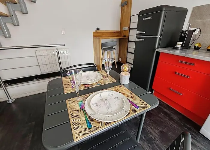 Hébergement de vacances L'eden, Maison Atypique *