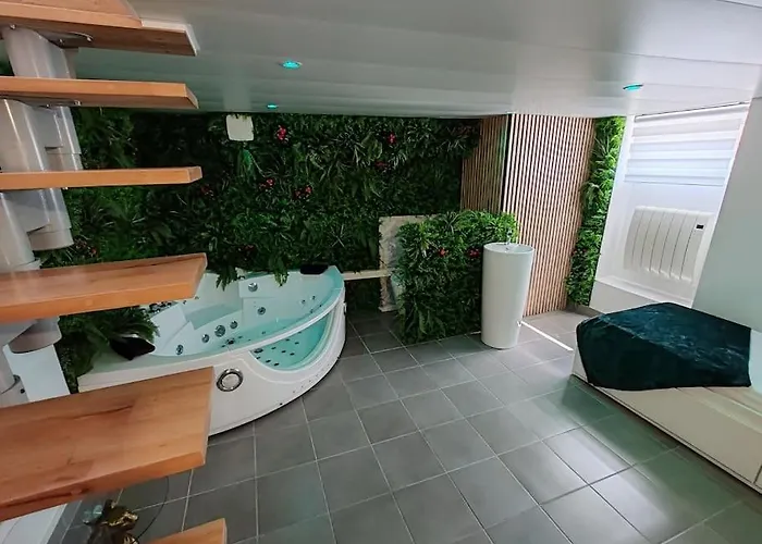 L'eden, Maison Atypique Hébergement de vacances