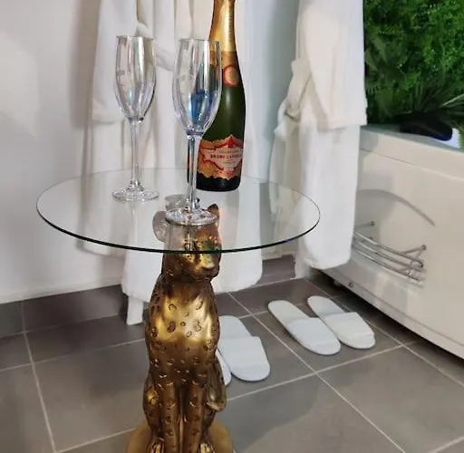 L'eden, Maison Atypique Prázdninový dům *