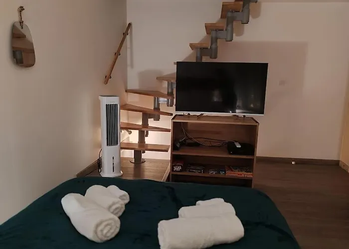 Hébergement de vacances L'eden, Maison Atypique *